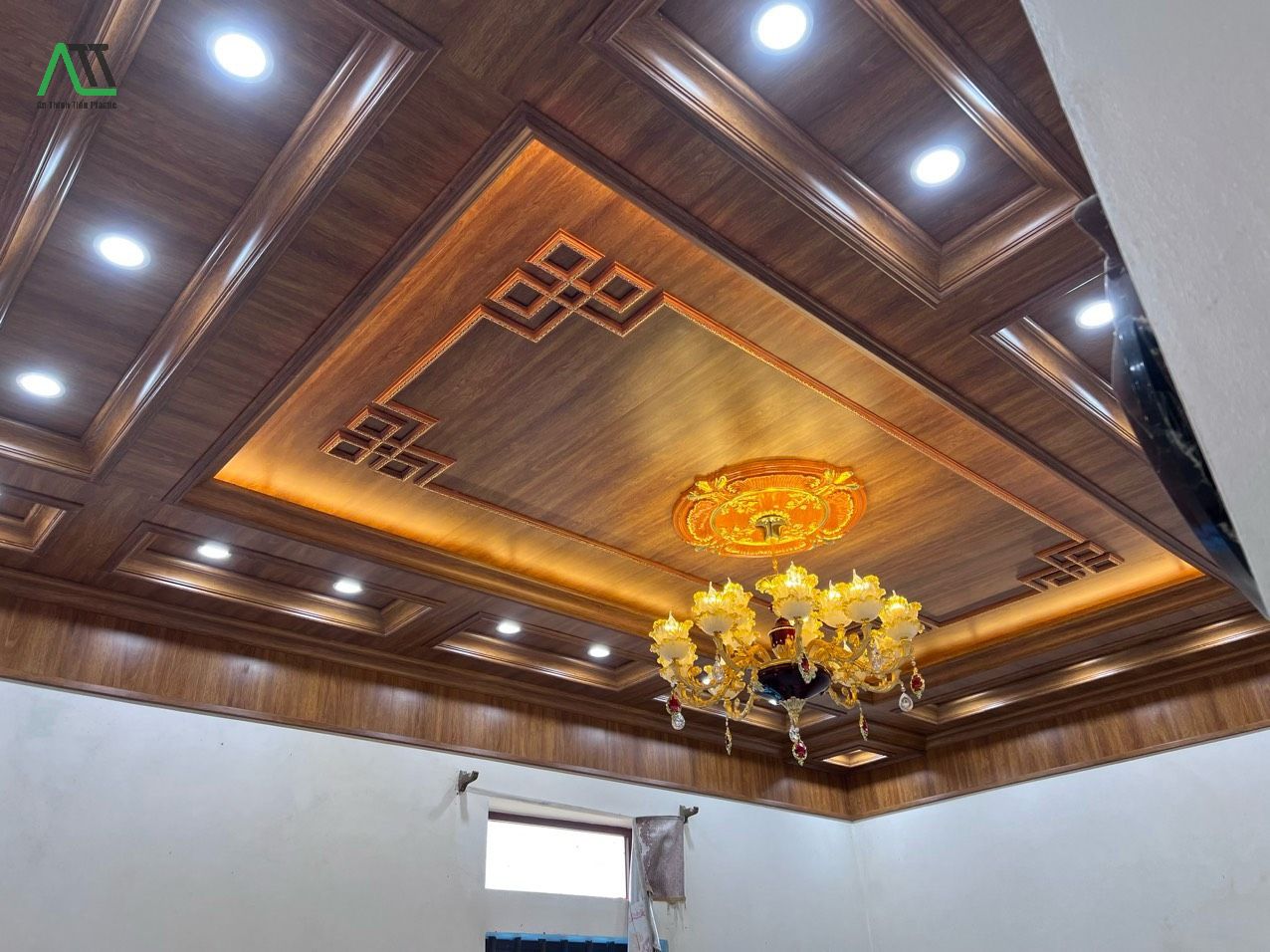 trần nhựa giả gỗ phòng ngủ