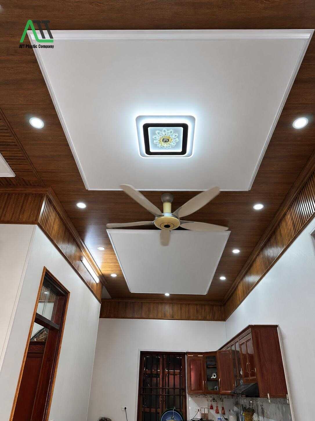 trần nhựa hèm khóa
