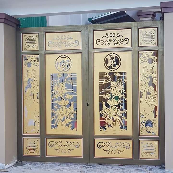 Cổng sắt