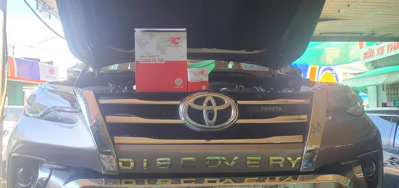 Lọc nhớt Toyota Fortuner, innova, Hilux, Hiace ( Mã: 90915-YZZD2 )