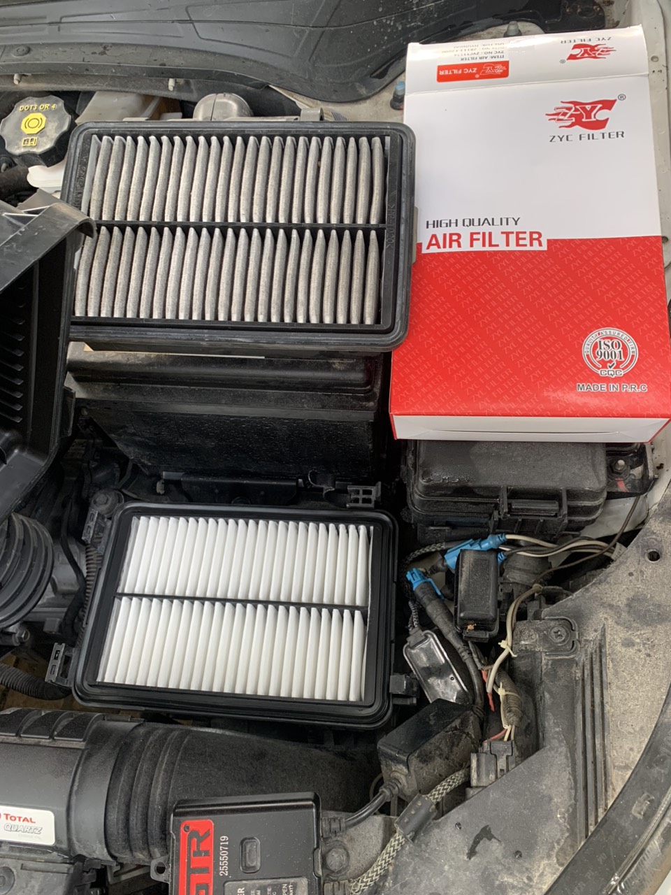 Lọc gió động cơ KIA Cerato 2019~, New K3 - HYUNDAI Kona, Elantra ~2021 (Mã: 28113-F2000)