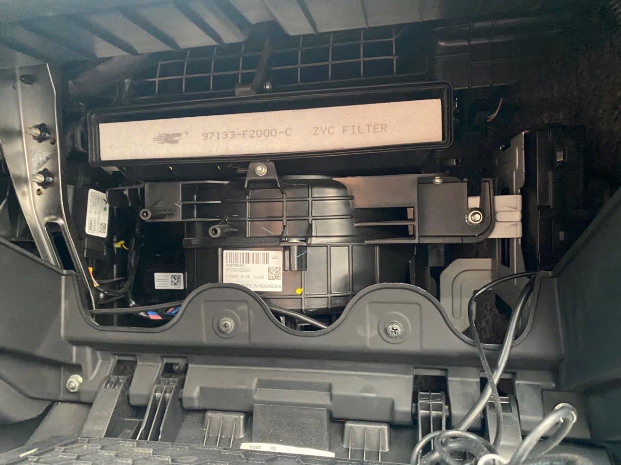 Lọc điều hòa than hoạt tính Cerato 2019~, New K3, Seltos, Elantra, Stargazer, Creta 2021~ (Mã: 97133-F2000-C)