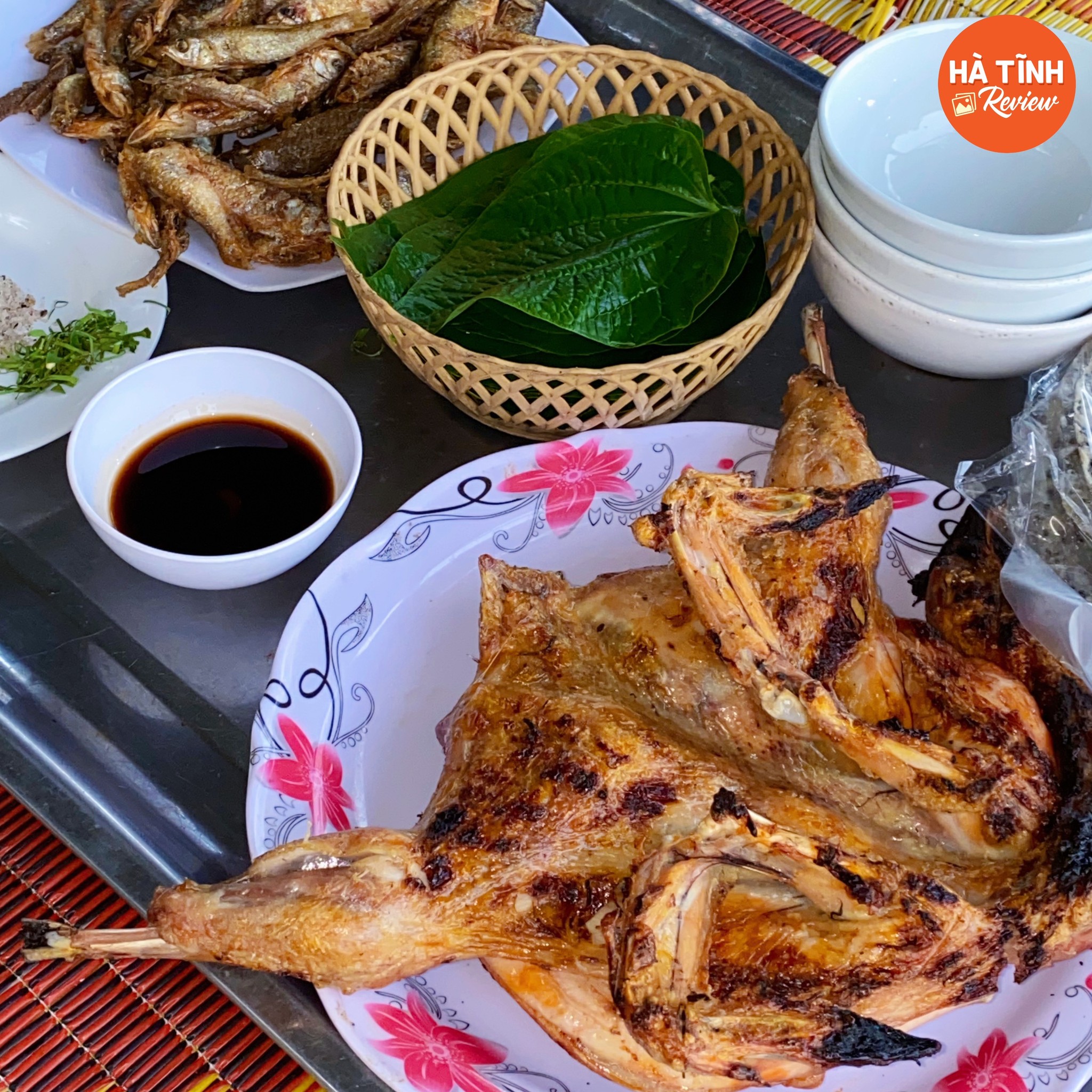 gà đồi nướng cẩm lạc hà tĩnh