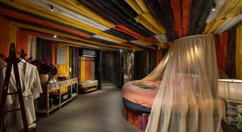 Biệt thự Suite Layla Qays tại P'apiu Resort Hà Giang với hồ bơi riêng dành cho các cặp đôi