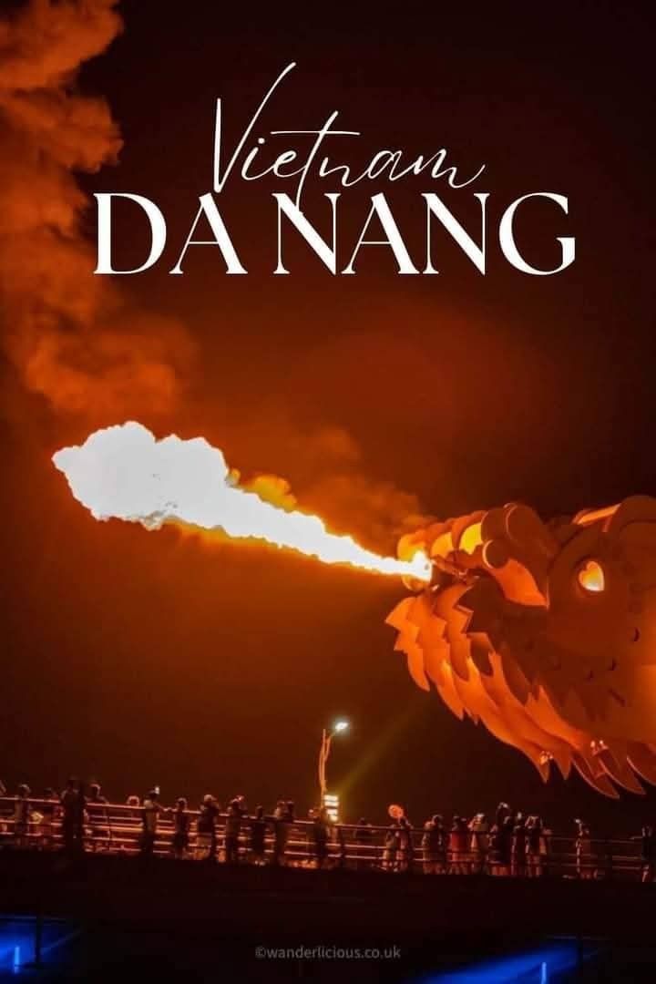 Cầu Rồng phun lửa và nước