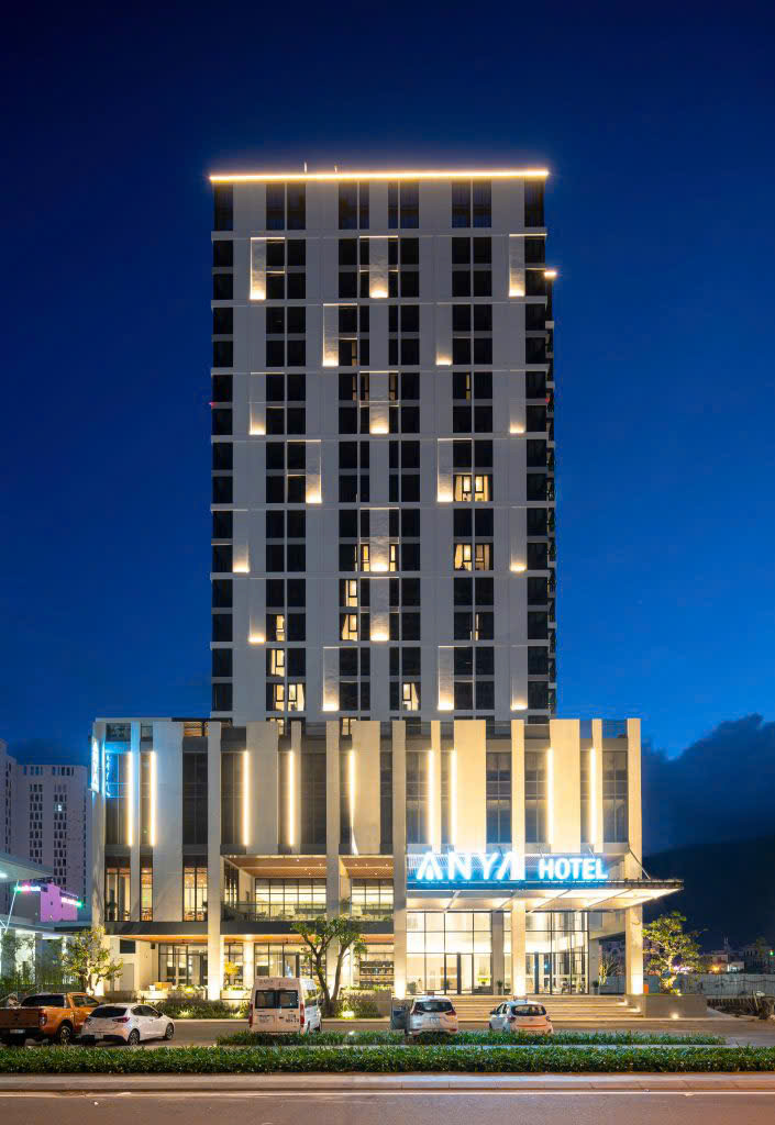 khach san 4 sao trung tam quy nhon anya hotel tong quan gia tot