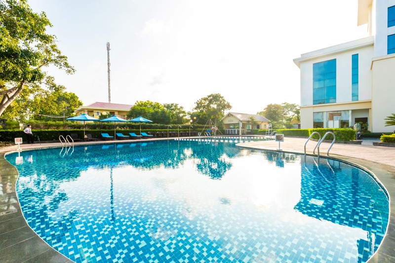 Review Mường Thanh Holiday Quảng Bình: Khách Sạn 4 Sao Sát Biển Nhật Lệ - Bí Kíp Đặt Phòng Giá Tốt 2026