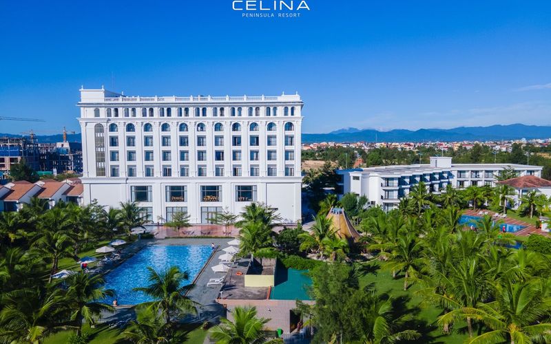 Bể bơi cực chill tại Manli Resort Quảng Bình sát biển Nhật Lệ