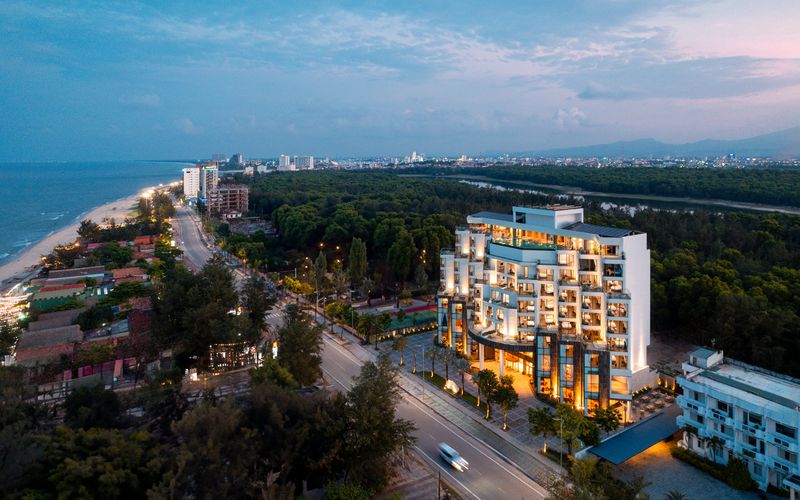 Khách sạn Poseido view biển nhìn từ trên cao