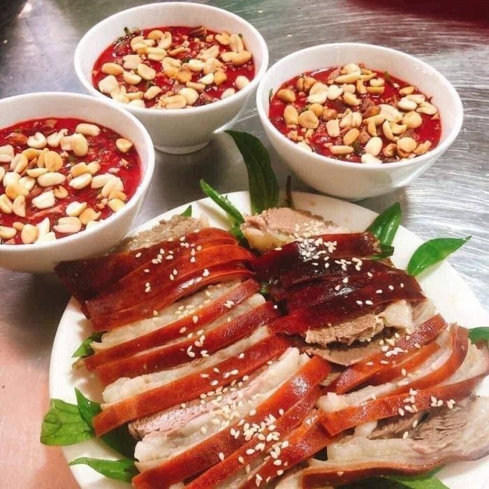 Thịt dê mềm mọng chảy nước miếng (Ảnh: Sưu tầm)