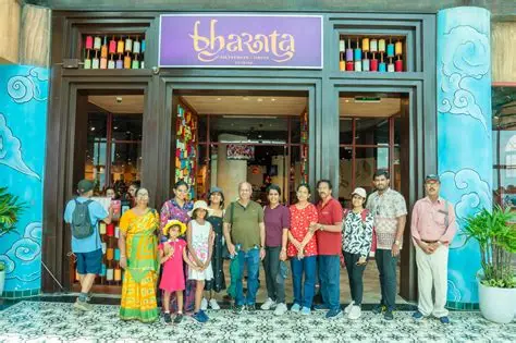ĂN GÌ TRÊN ĐỈNH BÀ NÀ HILLS? TOP NHỮNG NHÀ HÀNG BUFFET "ĐÁNG ĐỒNG TIỀN BÁT GẠO" NHẤT BÀ NÀ HILLS 2026