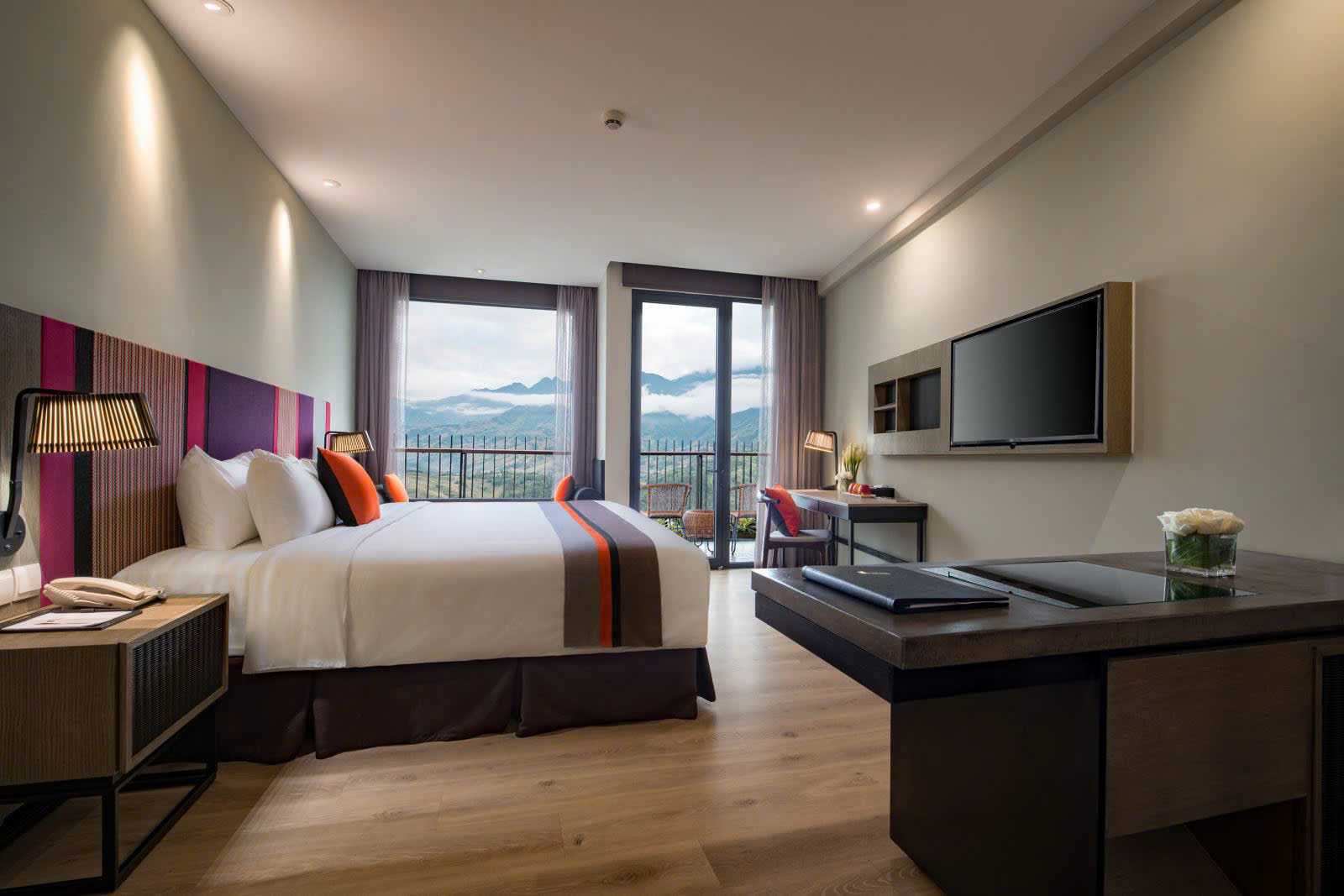 Phòng Super Deluxe khách sạn 5 sao Pao's Sapa Leisure Hotel
