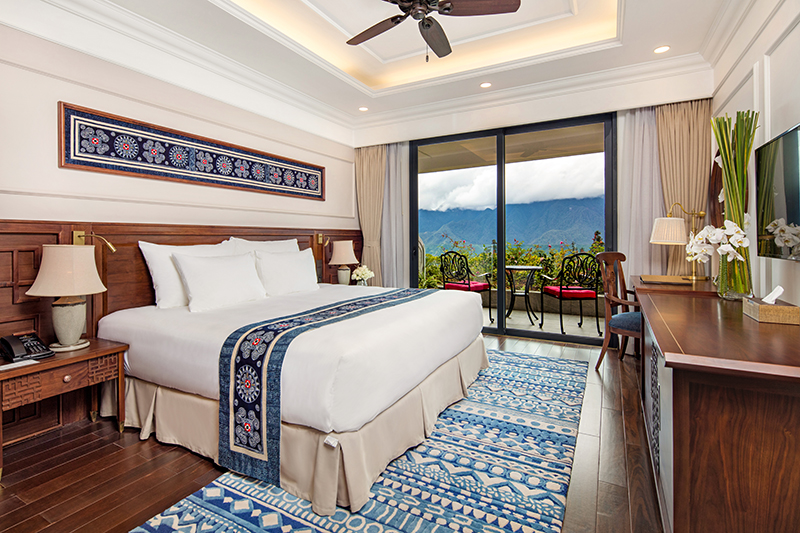 Hạng phòng Premium Classic Mountain View Silk Path Sapa