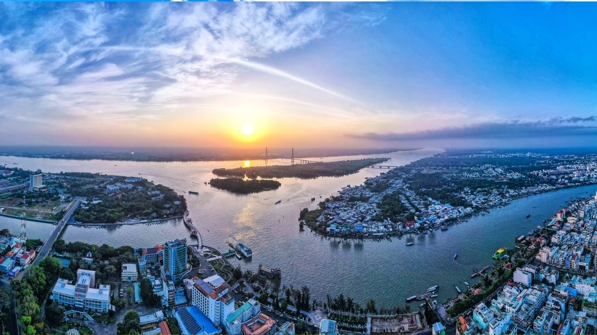 TOUR LIÊN TUYẾN MIỀN TÂY – NAM BỘ 5 NGÀY 5 ĐÊM: HÀ NỘI – CẦN THƠ – CÀ MAU – TÂY NINH – SÀI GÒN