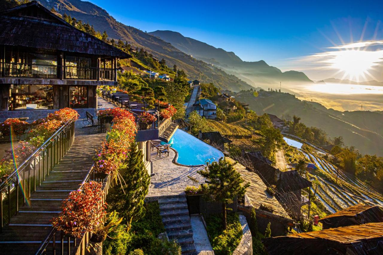 The Mong Village