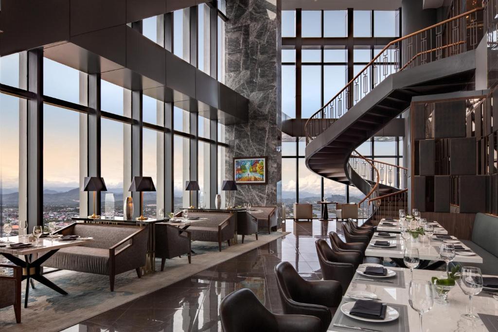 Melia Vinpearl Hotel Huế