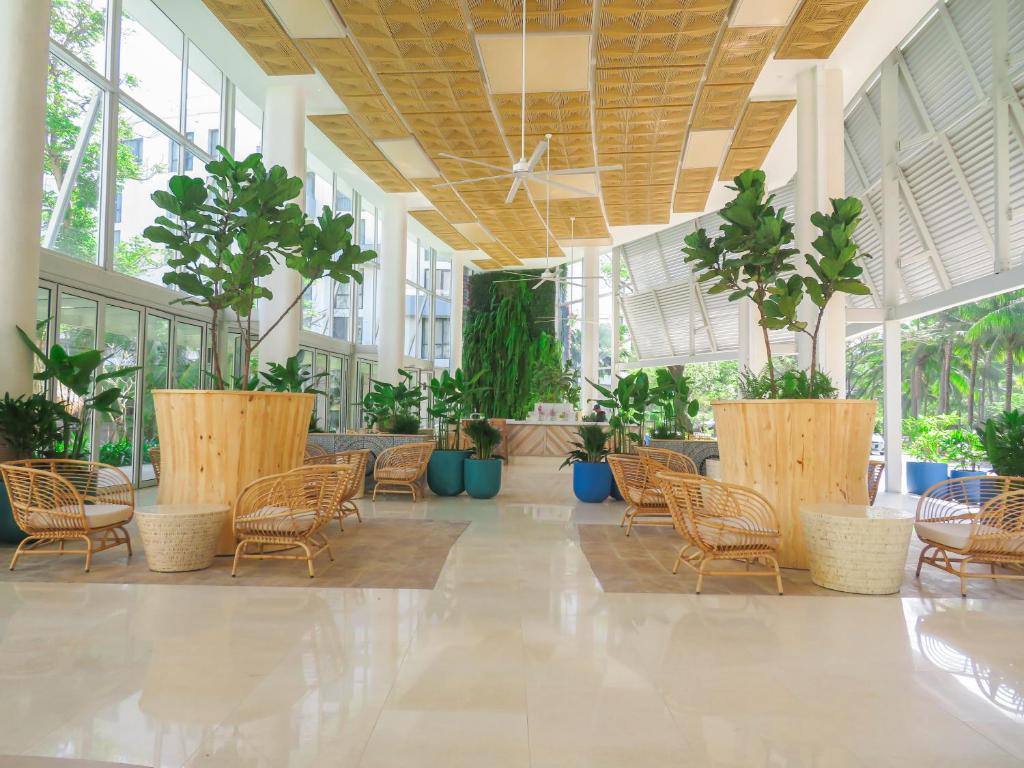 Melia Danang Beach Resort