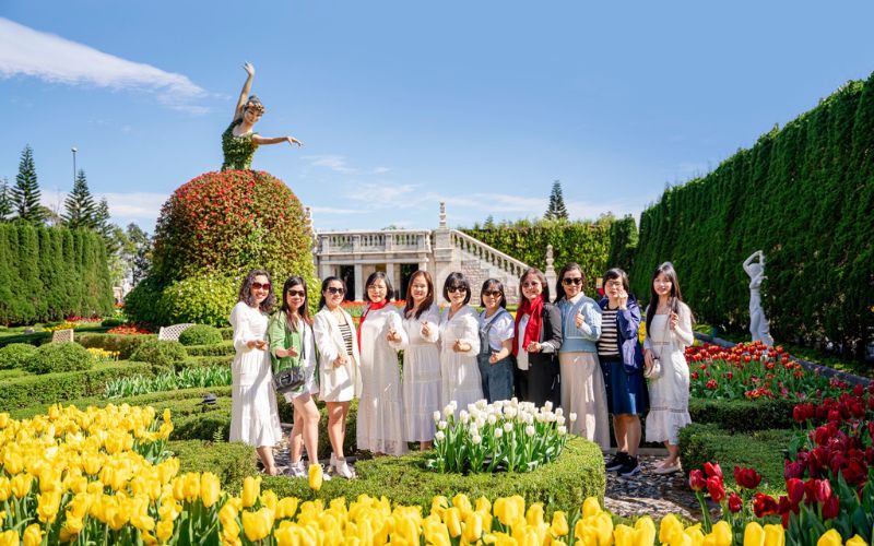 Tour Hà Nội - Đà Nẵng - Bà Nà Hills - Phố cổ Hội An - Cố đô Huế 4N3Đ trọn gói
