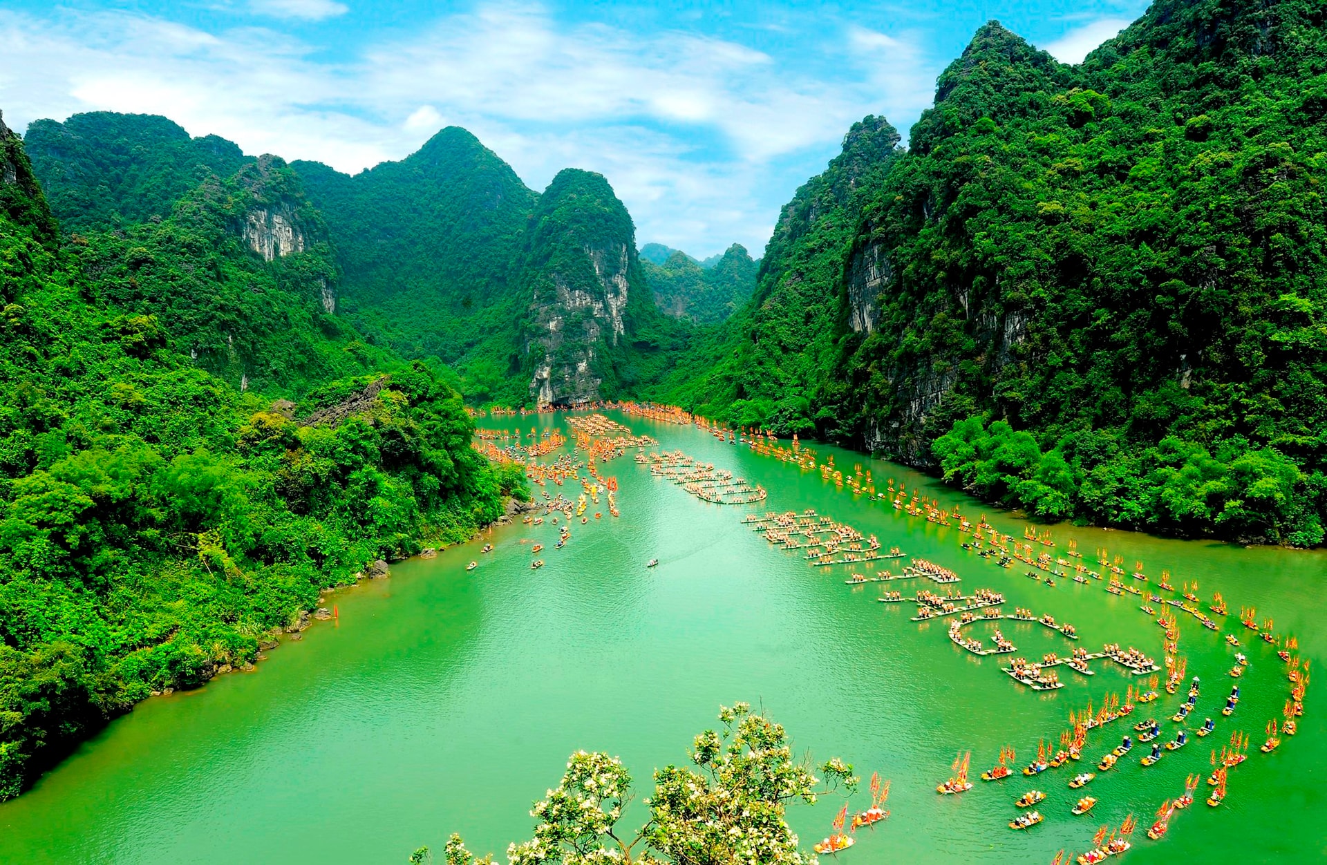 TOUR HÀ TĨNH NINH BÌNH 2 NGÀY 1 ĐÊM
