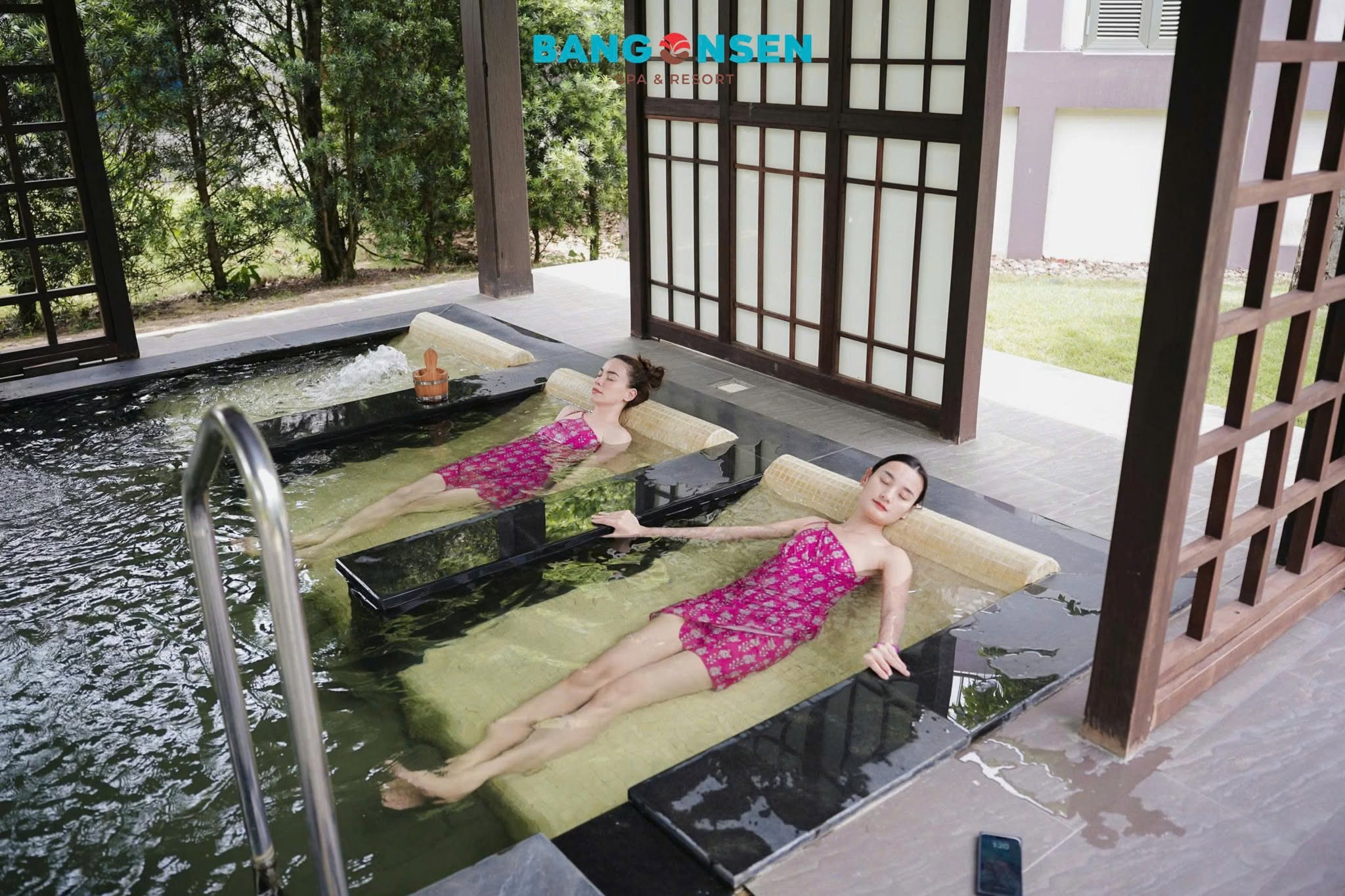 TOUR TEAMBUILDING BIỂN QUẢNG BÌNH – GALA DINNER – NGHỈ DƯỠNG PHỤC HỒI BANG ONSEN (3 NGÀY 2 ĐÊM)