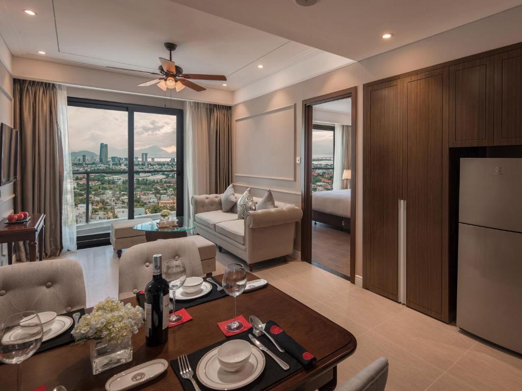 Khách sạn Altara Suites Đà Nẵng