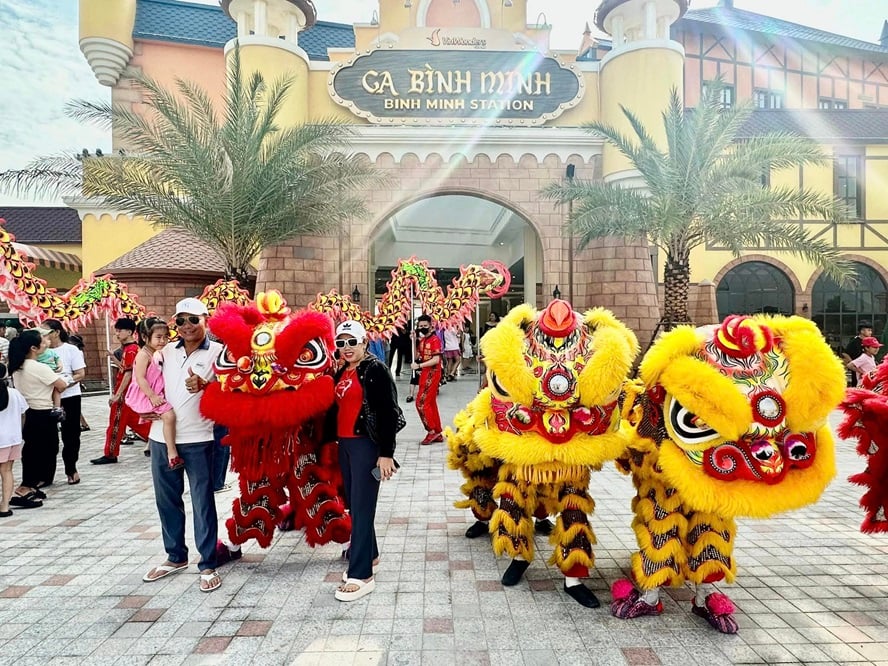 [CẬP NHẬT GIÁ VÉ] Vinwonders Cửa Hội 2026