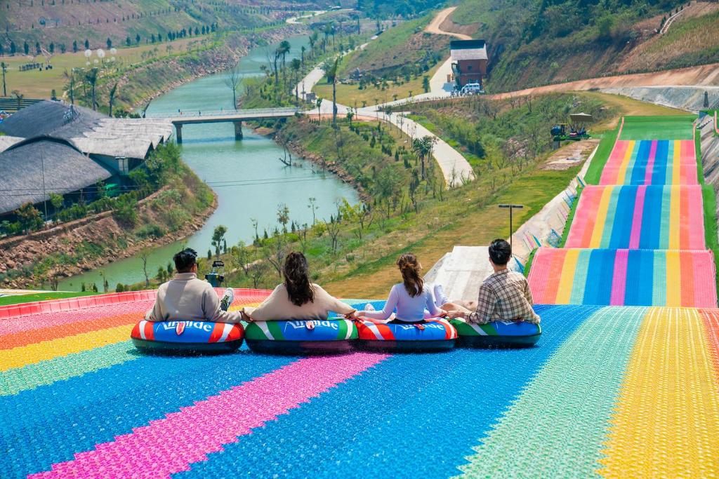 Tour trọn gói: Nghệ An - Mộc Châu - Rừng Thông Bản Áng - Nghệ An 3 ngày 2 đêm