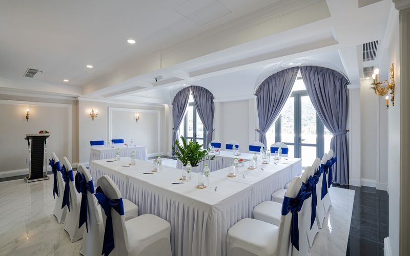 AVS Hotel Phú Quốc