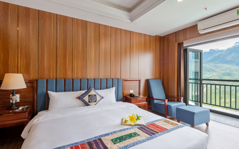 Bamboo Sapa Hotel