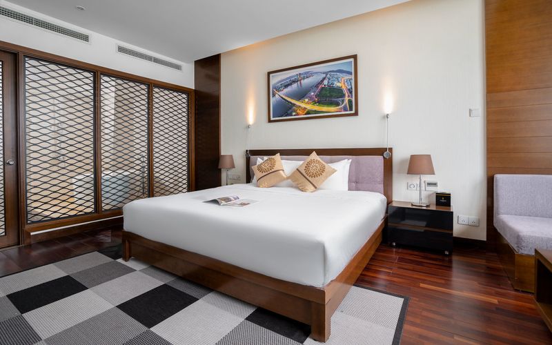 Khách sạn Grand Tourane