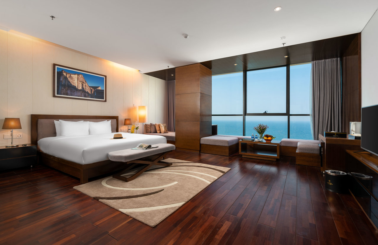 Khách sạn Grand Tourane