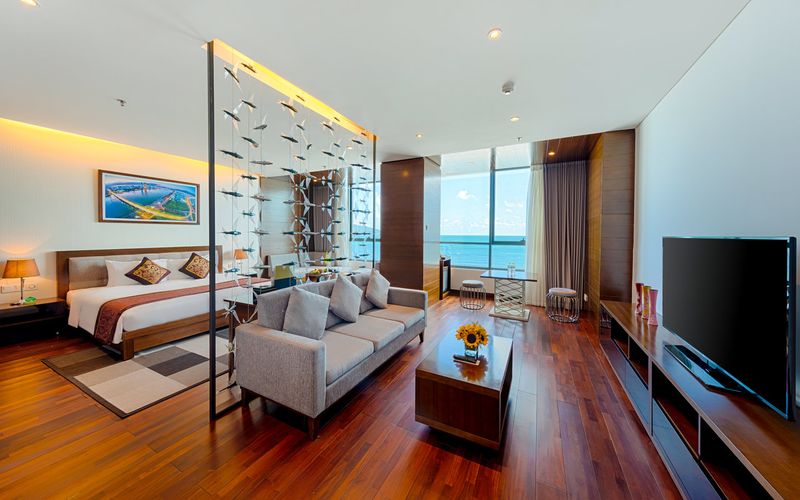 Khách sạn Grand Tourane