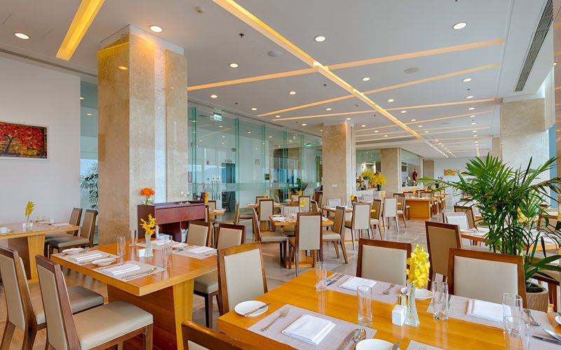 Khách sạn Grand Tourane