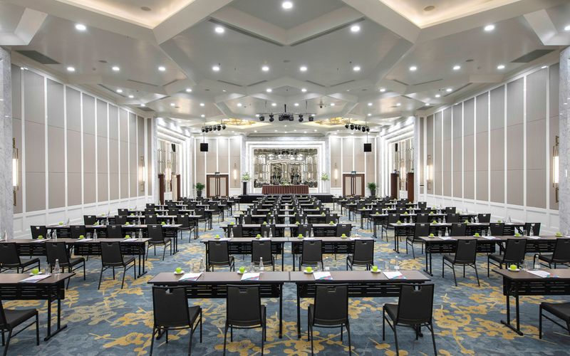 Melia Hà Nội