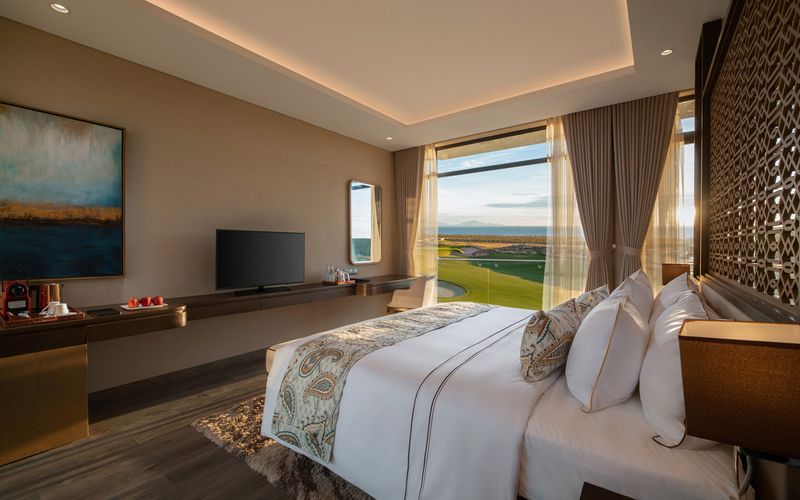 Wyndham Grand KN Paradise Cam Ranh