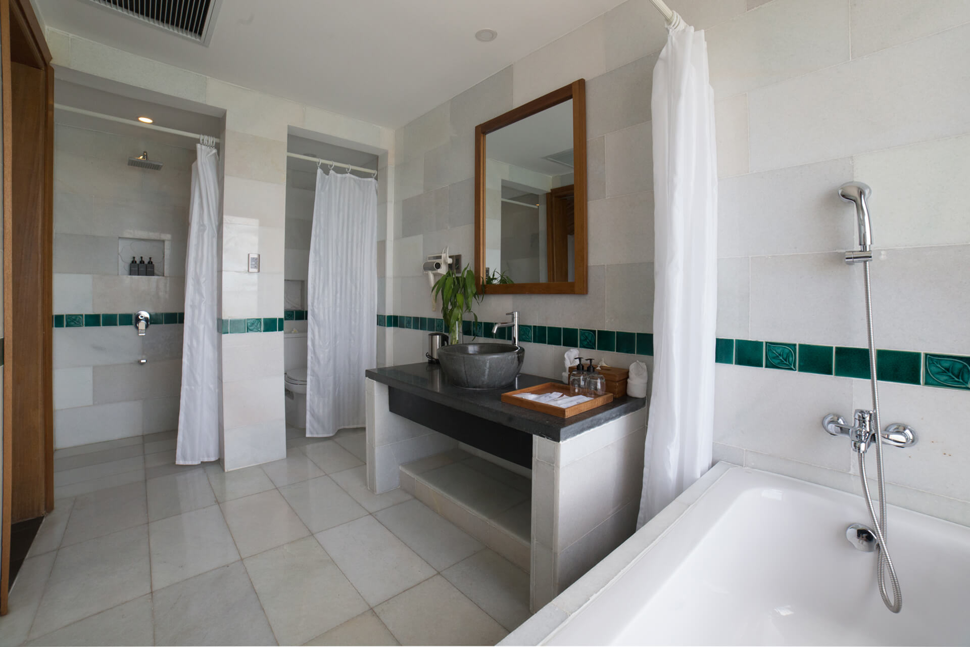Vedana Lagoon Resort & Spa Huế( Cập nhật giá 2025)