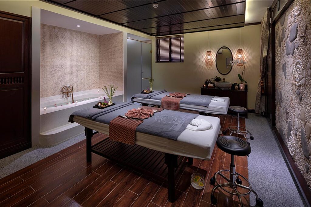 Little Riverside . A Luxury Hotel & Spa