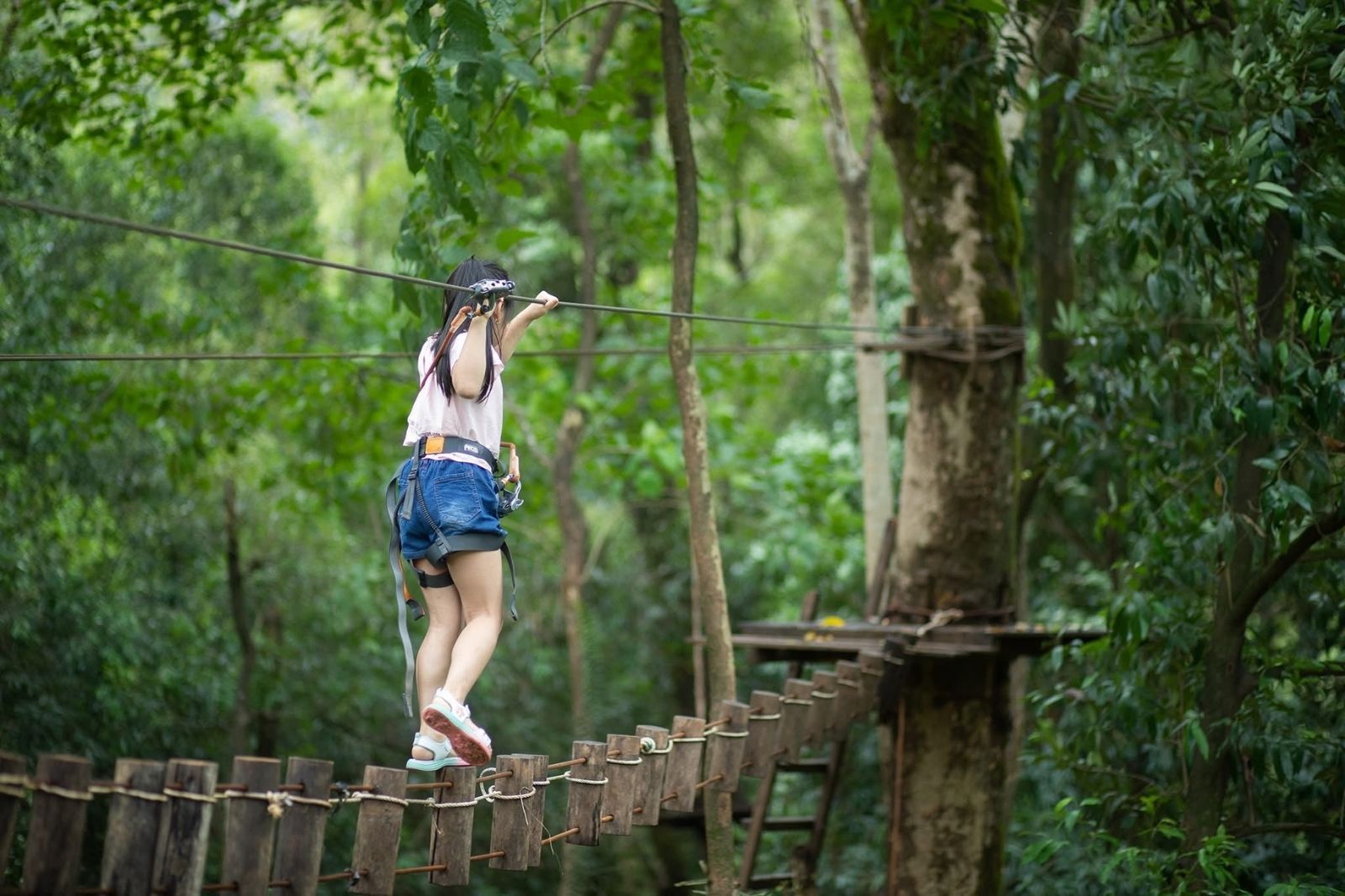 TOUR QUẢNG BÌNH 3N2Đ: Phong Nha Kẻ Bàng - Sông Chày Hang Tối - Công Viên Ozo