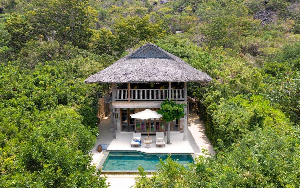 Six Senses Ninh Vân Bay  Resort Nha Trang