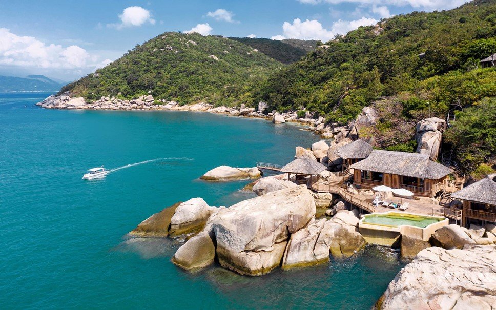 Six Senses Ninh Vân Bay  Resort Nha Trang