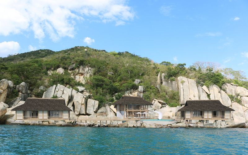 Six Senses Ninh Vân Bay  Resort Nha Trang