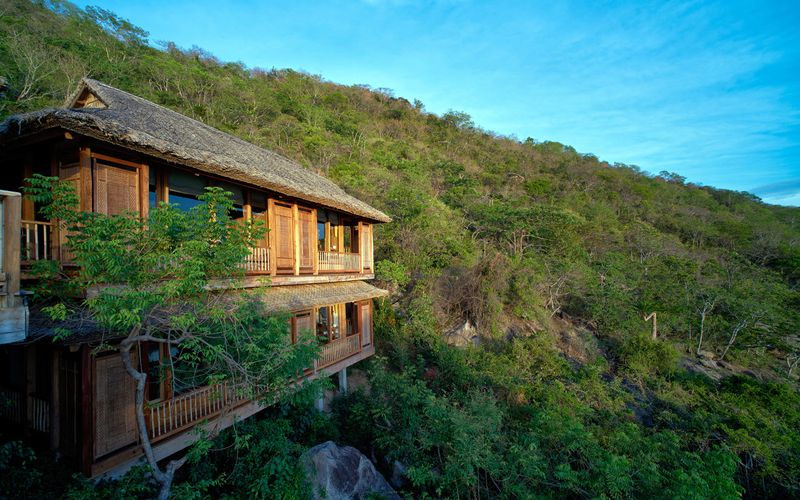 Six Senses Ninh Vân Bay  Resort Nha Trang