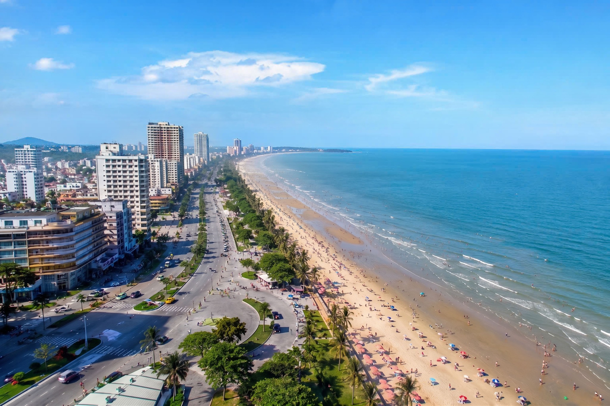 TOUR DU LỊCH HÀ NỘI - SẦM SƠN 3 NGÀY 2 ĐÊM: BIỂN XANH CÁT VÀNG, NGHỈ DƯỠNG ĐẲNG CẤP
