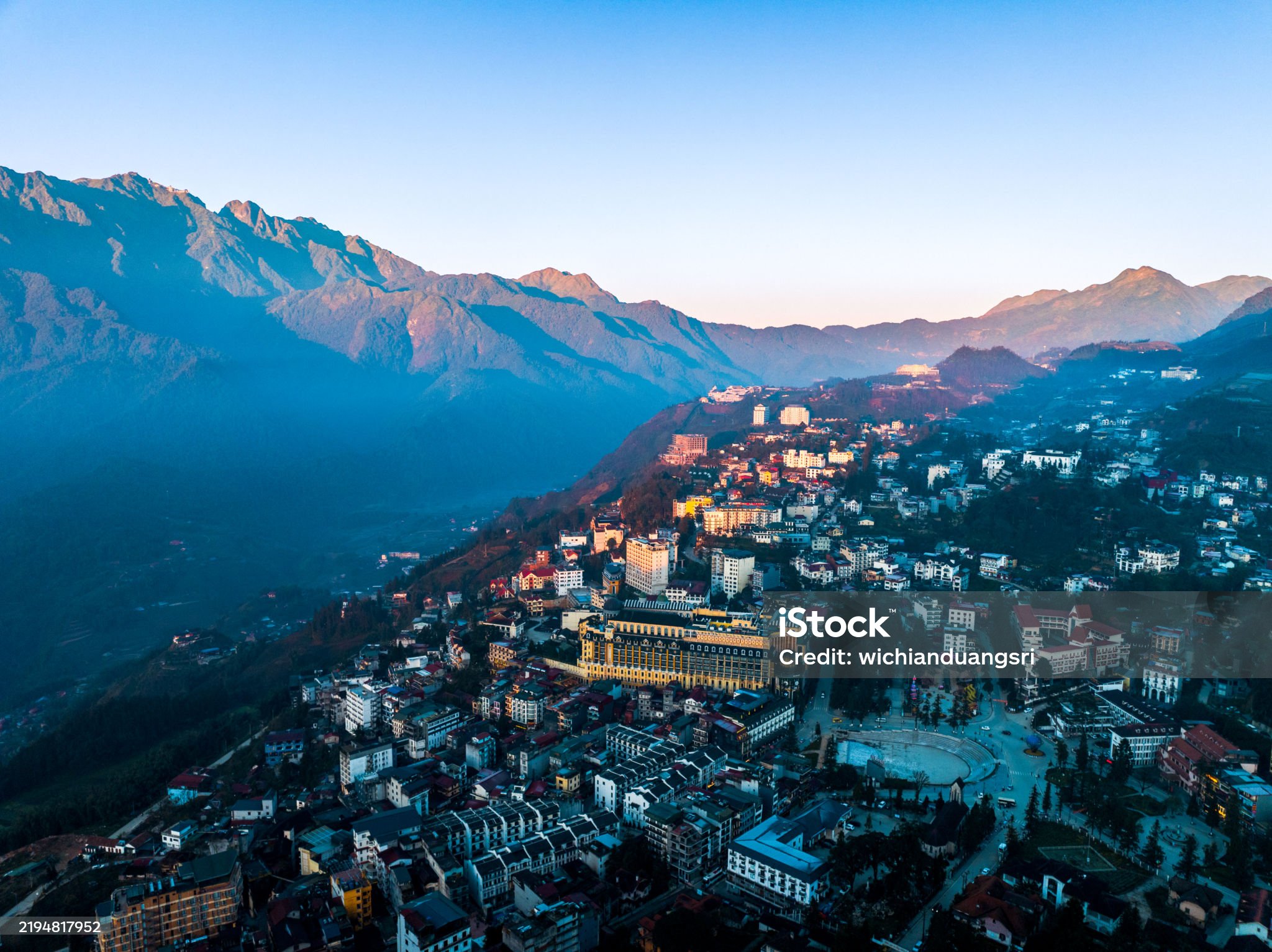 Tour du lịch : NGHỆ AN – SAPA – BẢN CÁT CÁT – FANSIPAN - NGHỆ AN