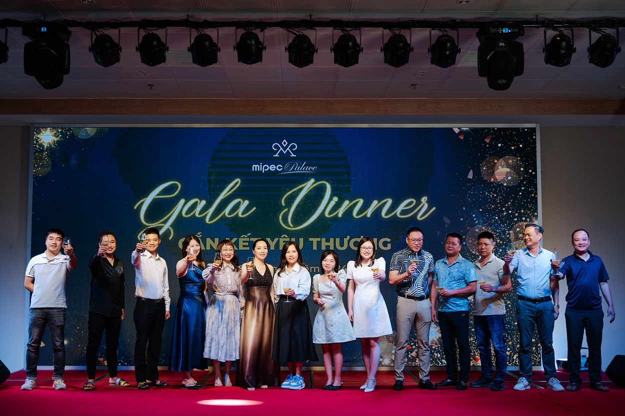 Tour du lịch biển Cửa Lò 2N1Đ: Hà Nội - Biển Cửa Lò - Vinwonder Cửa Hội - Quê Bác - Hà Nội