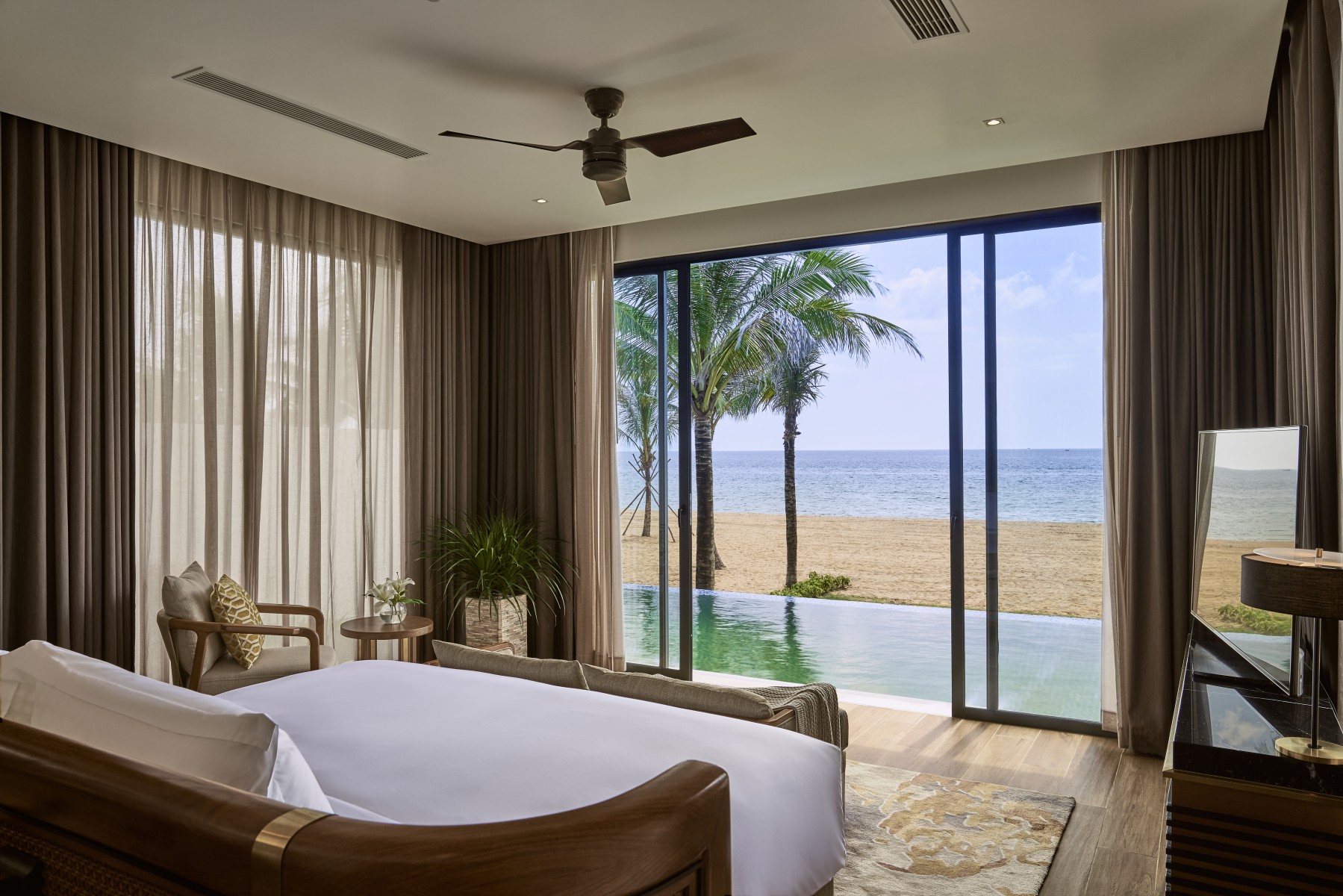 MÖVENPICK RESORT WAVERLY PHÚ QUỐC