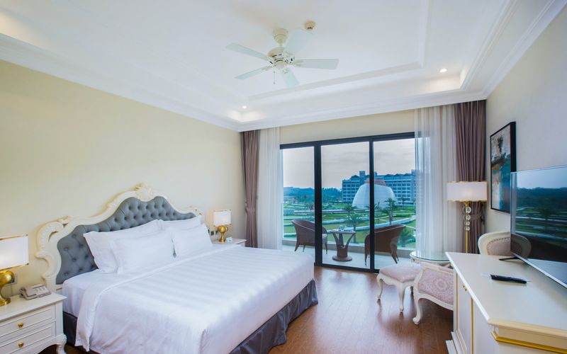 VinOasis Phú Quốc Resort