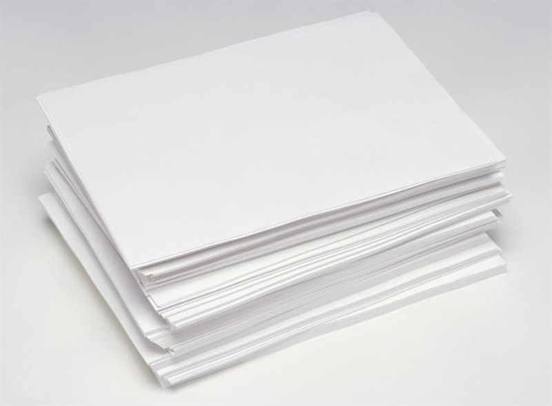 GIẤY BÌA TRẮNG A5 ĐL120 (TẬP)