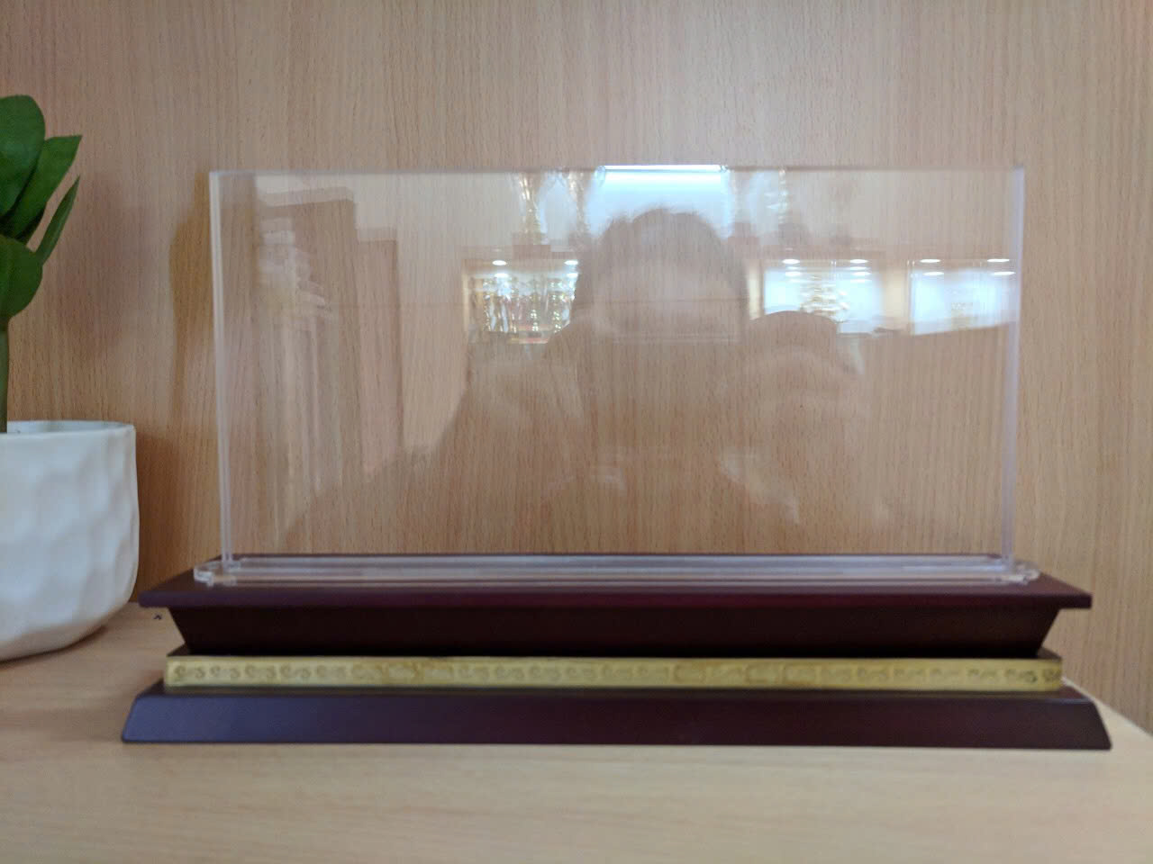 CHỨC DANH MECA ĐẾ GỖ 12X24 HN (CÁI)