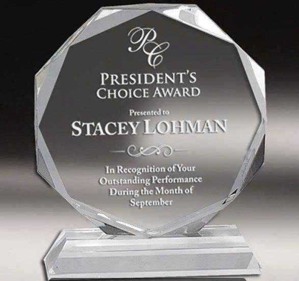 KỶ NIỆM CHƯƠNG HÌNH TRÒN VÀNH KIM CƯƠNG (CÁI)